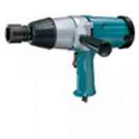 Makita Impact Wrench 6906 Heavy duty rubber bumper in front